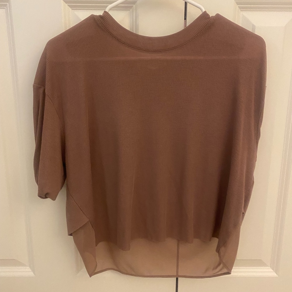 Alo Yoga Abyss Short Sleeve Top